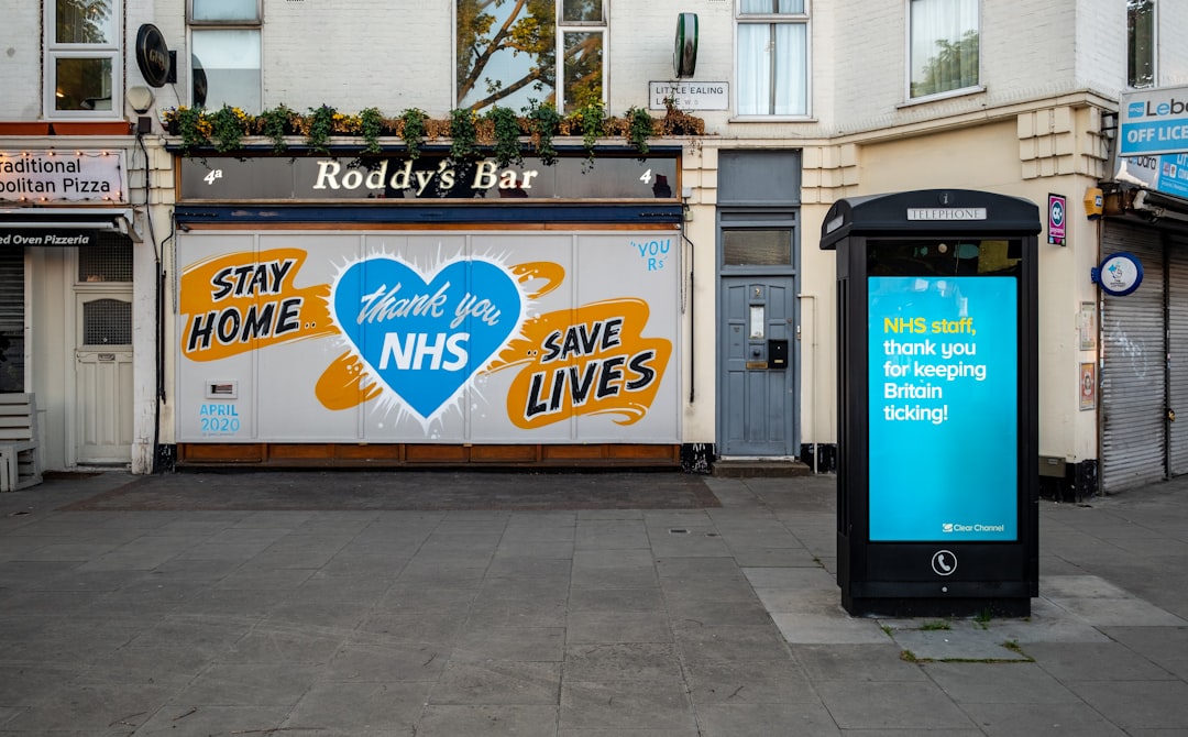 NHS Waiting Lists Drop to Lowest Levels Since 2021 After Digital Overhaul